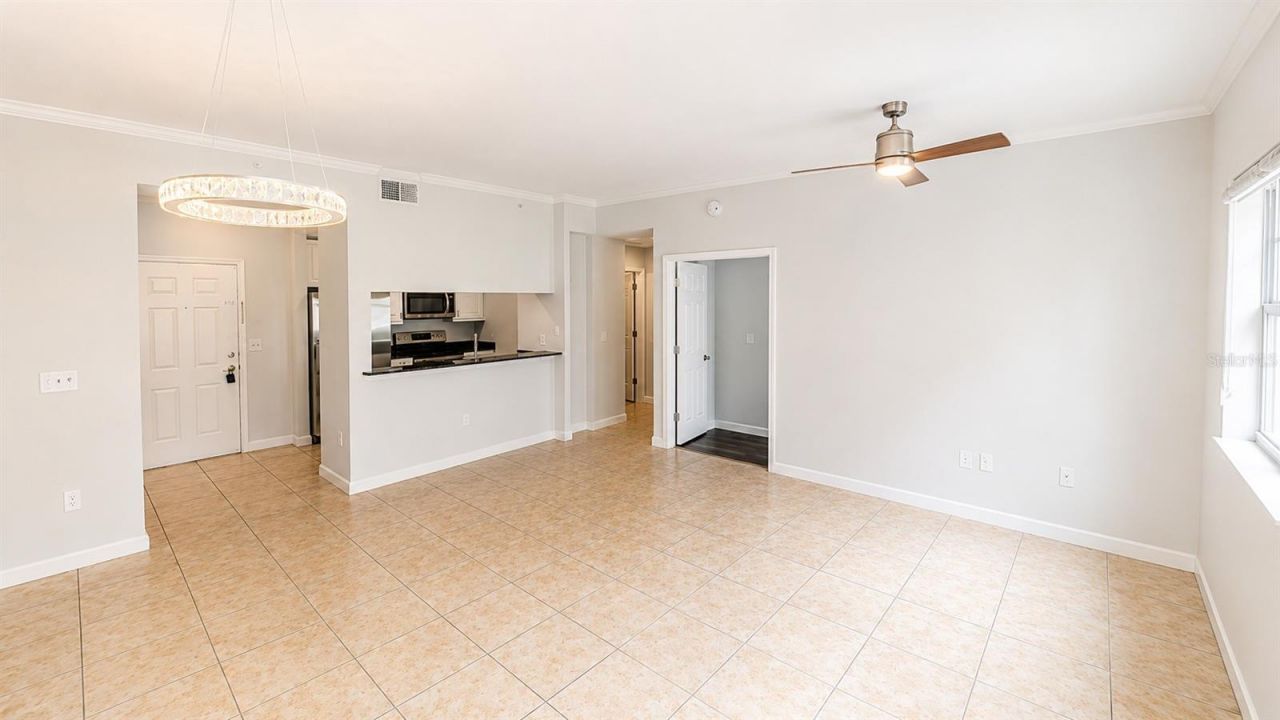 1064 N Tamiami Trail, Unit 1304, Sarasota, FL 34236 Photo