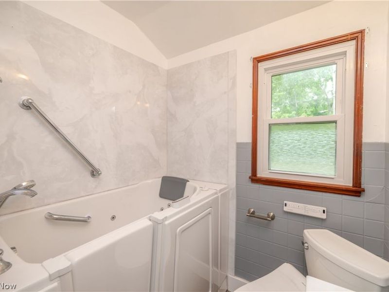 1020 Water Street, Newton Falls, OH 44444 Photo 12