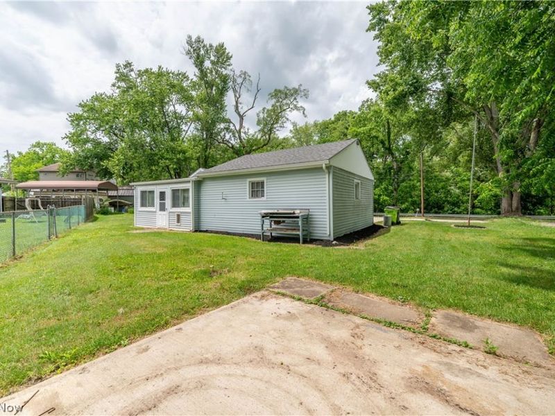 1020 Water Street, Newton Falls, OH 44444 Photo 41