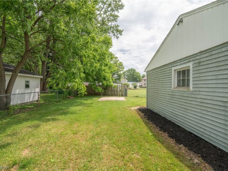 1020 Water Street, Newton Falls, OH 44444 Photo 42