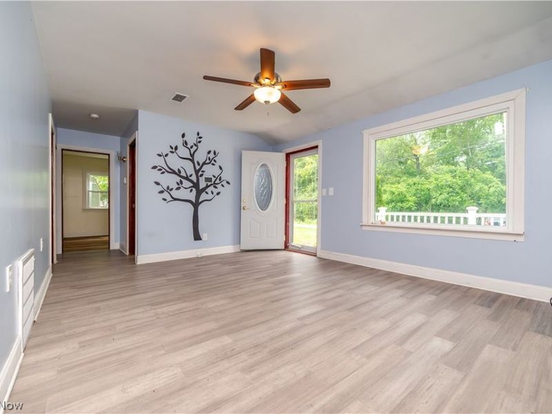 1020 Water Street, Newton Falls, OH 44444 Photo 7