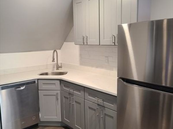17 Stearns St, Unit 3, Malden, MA 02148