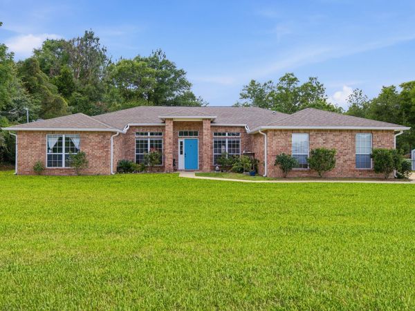 6204 Flash Lane, Crestview, FL 32536
