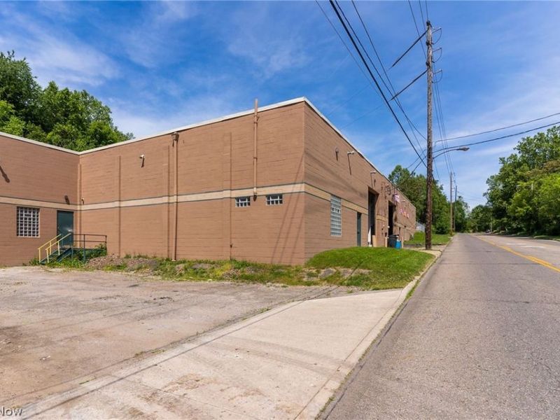 1104 Andrews Avenue, Youngstown, OH 44505 Photo 6