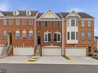42683 NEWCOMER TERRACE, CHANTILLY, VA 20152