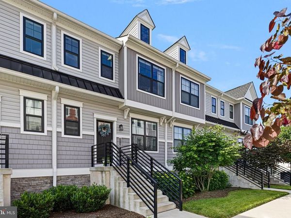 313 CHESTNUT STREET, COLLEGEVILLE, PA 19426