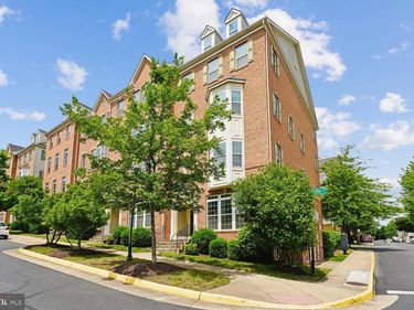 15270 REGENTS PARK DRIVE , WOODBRIDGE, VA 22191