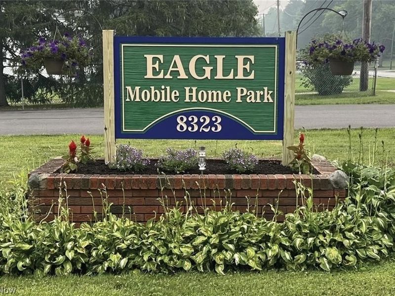 8323 Eagle Road, Unit 46, Kirtland, OH 44094 Photo 3