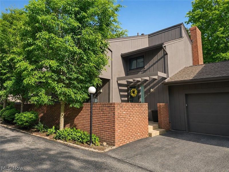 1044 Canyon View Road, Unit 703F, Sagamore Hills, OH 44067 Photo 1