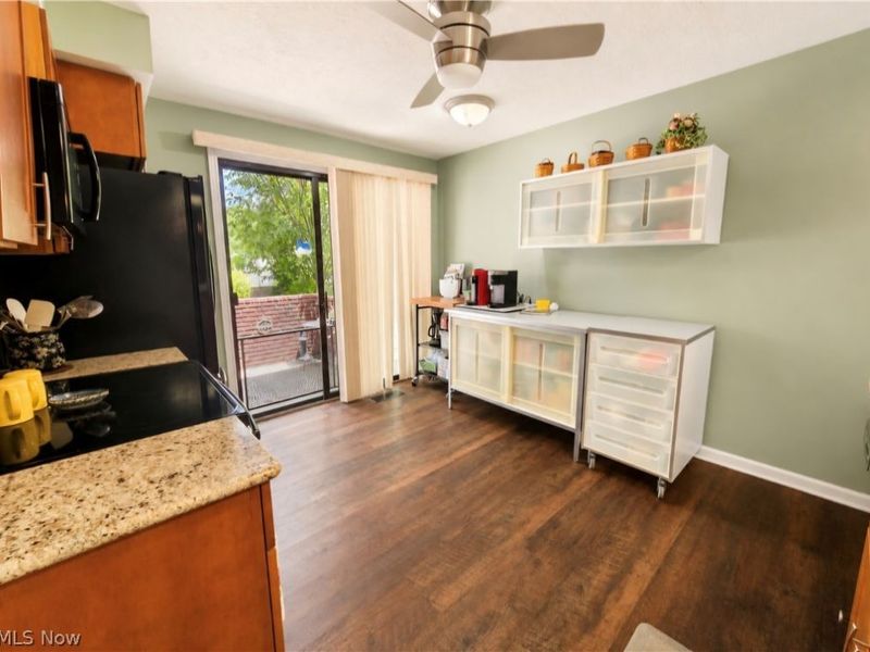 1044 Canyon View Road, Unit 703F, Sagamore Hills, OH 44067 Photo 11