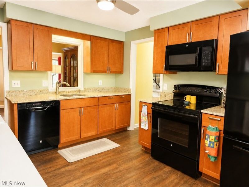 1044 Canyon View Road, Unit 703F, Sagamore Hills, OH 44067 Photo 12