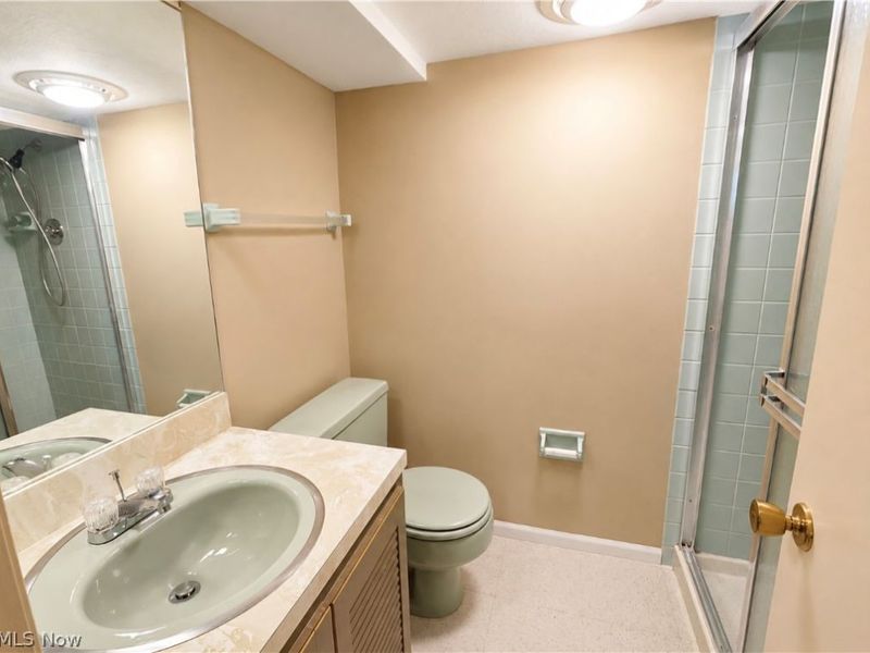 1044 Canyon View Road, Unit 703F, Sagamore Hills, OH 44067 Photo 23