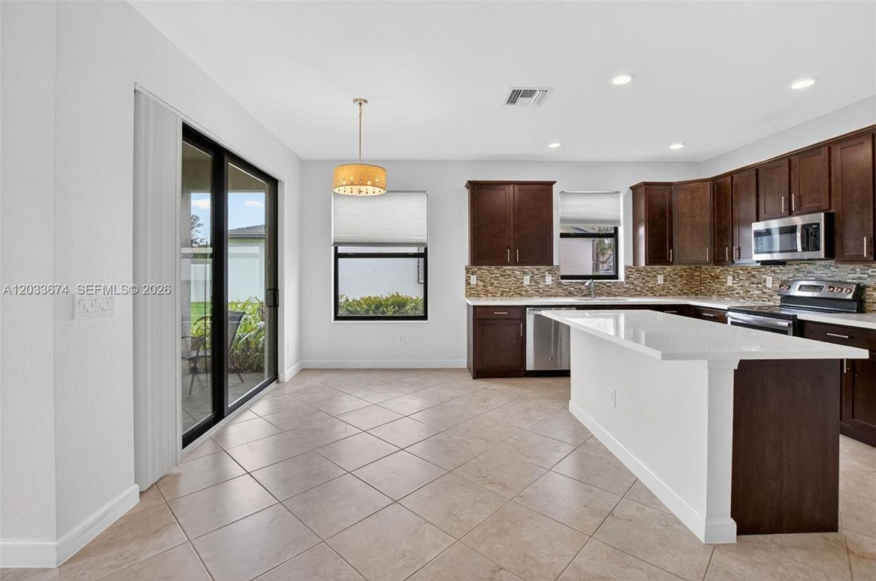 5836 Sandbirch Way, Lake Worth, FL 33463 Photo