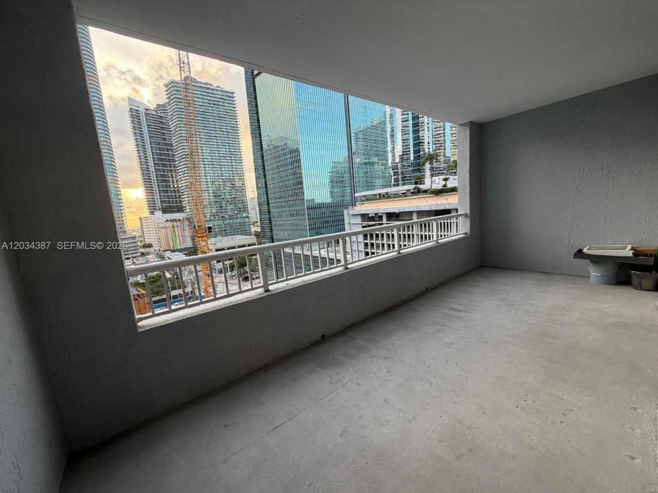 170 SE 14th St , Unit 1406, Miami, FL 33131 Photo