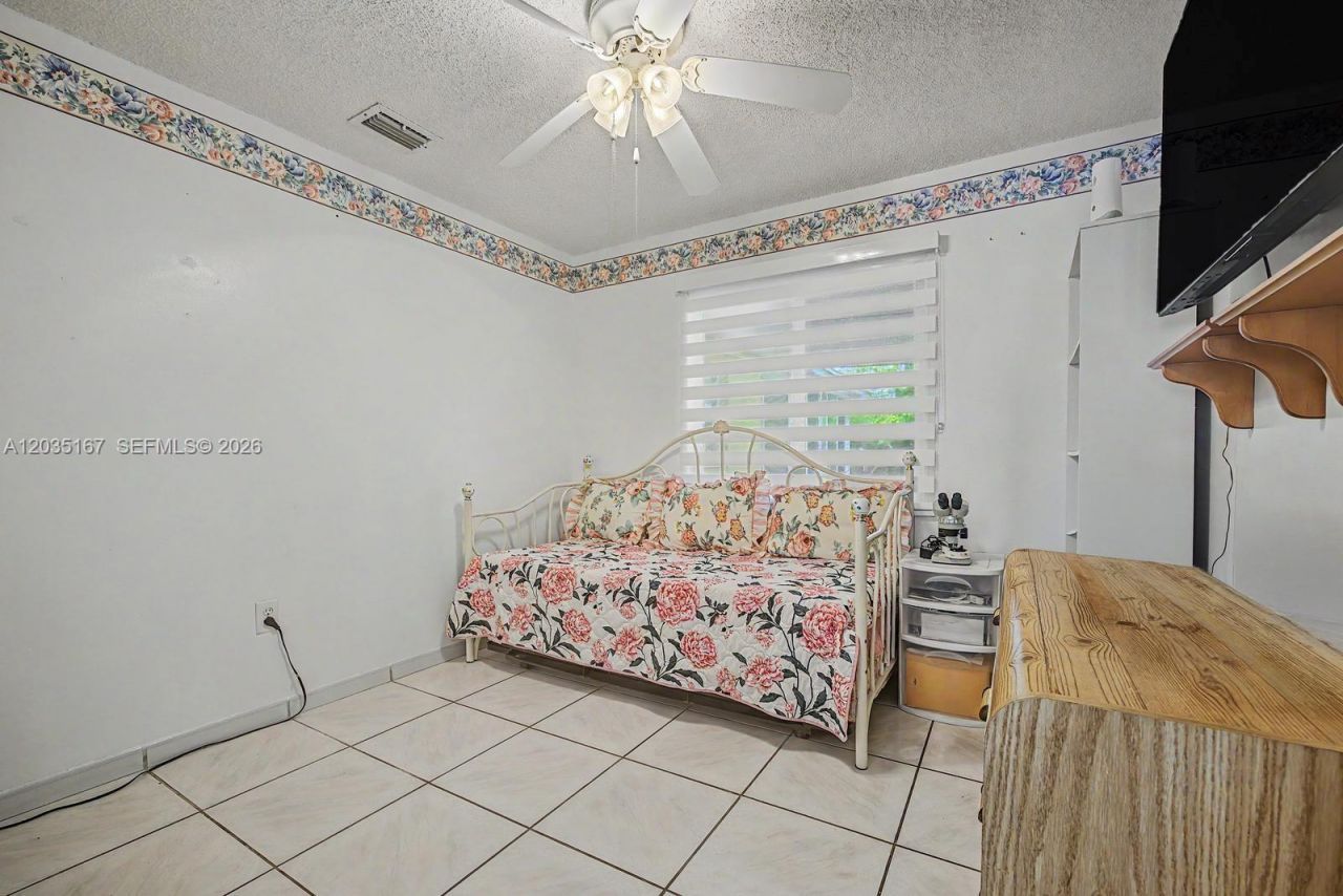 24930 SW 129th Ct , Homestead, FL 33032 Photo