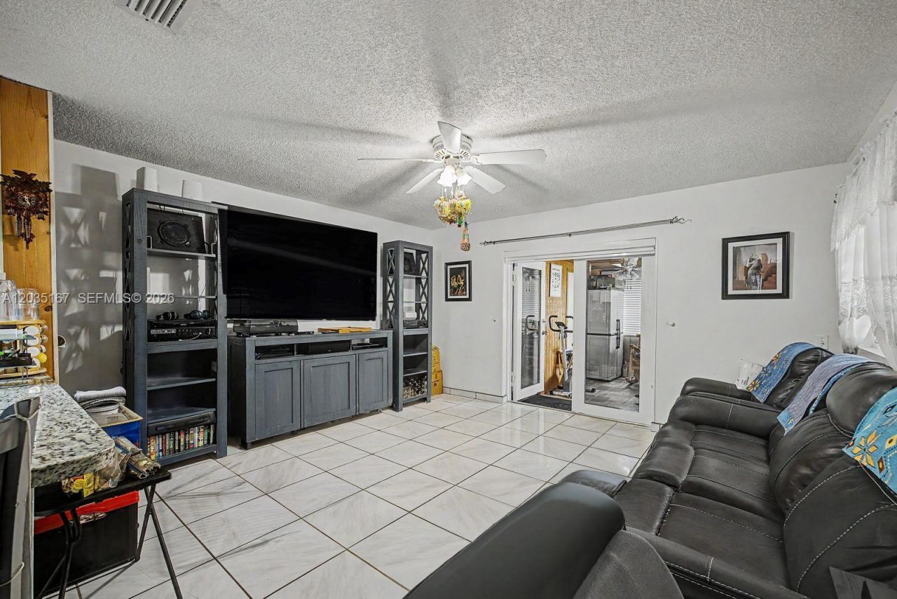 24930 SW 129th Ct , Homestead, FL 33032 Photo