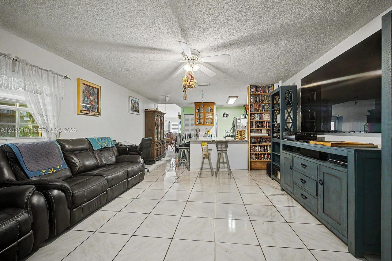 24930 SW 129th Ct , Homestead, FL 33032 Photo