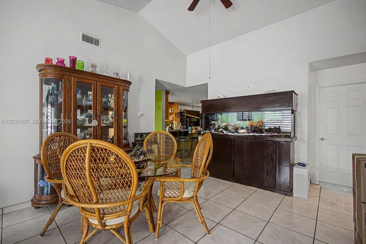24930 SW 129th Ct , Homestead, FL 33032 Photo