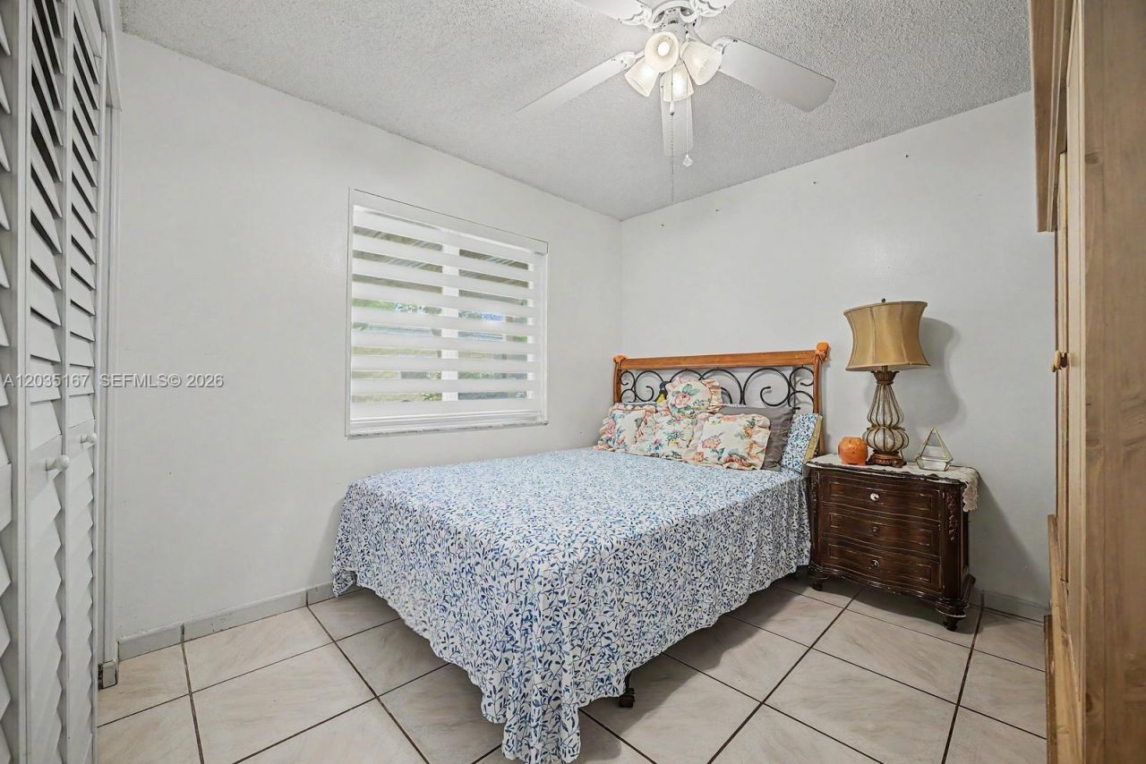 24930 SW 129th Ct , Homestead, FL 33032 Photo