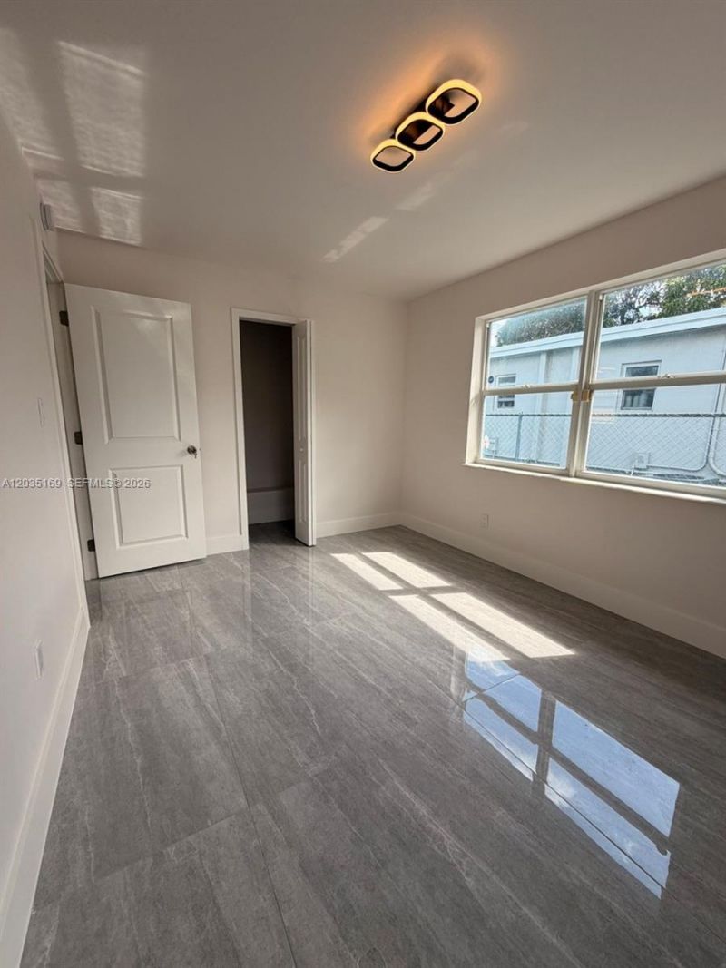 809 NW 12th Ave, Fort Lauderdale, FL 33311 Photo