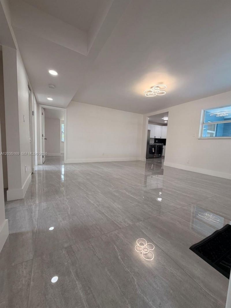 809 NW 12th Ave, Fort Lauderdale, FL 33311 Photo