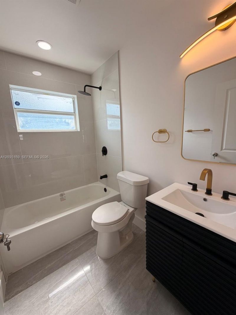 809 NW 12th Ave, Fort Lauderdale, FL 33311 Photo