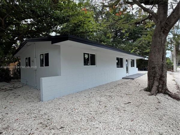 3220 Plaza St , Unit 3220, Miami, FL 33133