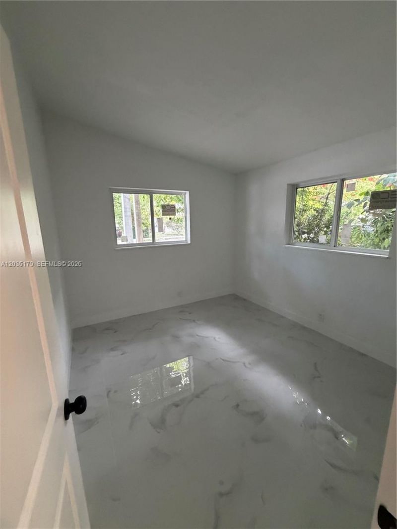 3220 Plaza St, Unit 3220, Miami, FL 33133 Photo