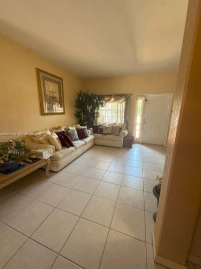 18201 SW 144th Ct, Miami, FL 33177 Photo