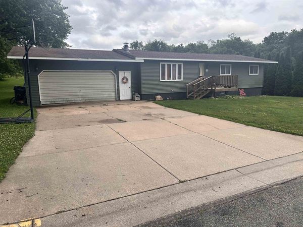 307 N Mill Street, Wauzeka, WI 53826