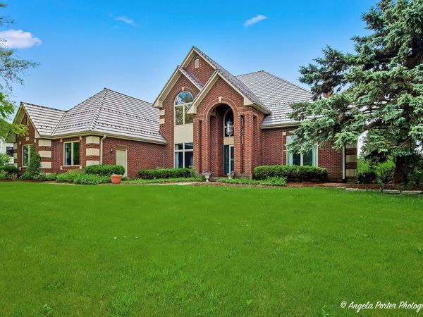 10711 Bull Valley Drive , Woodstock, IL 60098