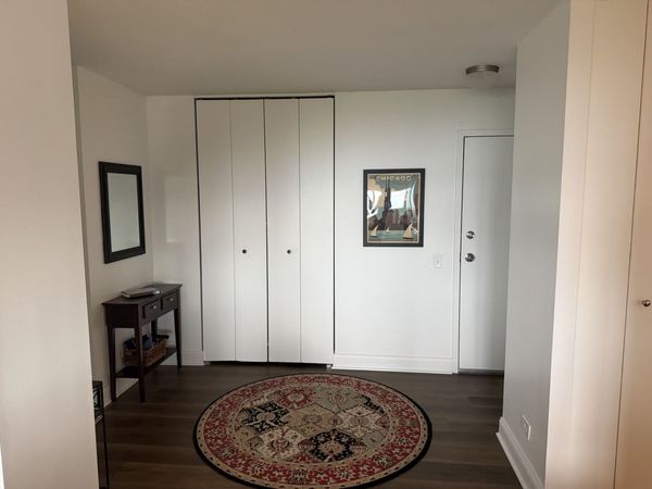 4850 S Lake Park Avenue, Unit 2212, Chicago, IL 60615