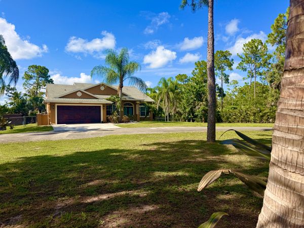 14703 N 71st Pl Place N, The Acreage, FL 33470