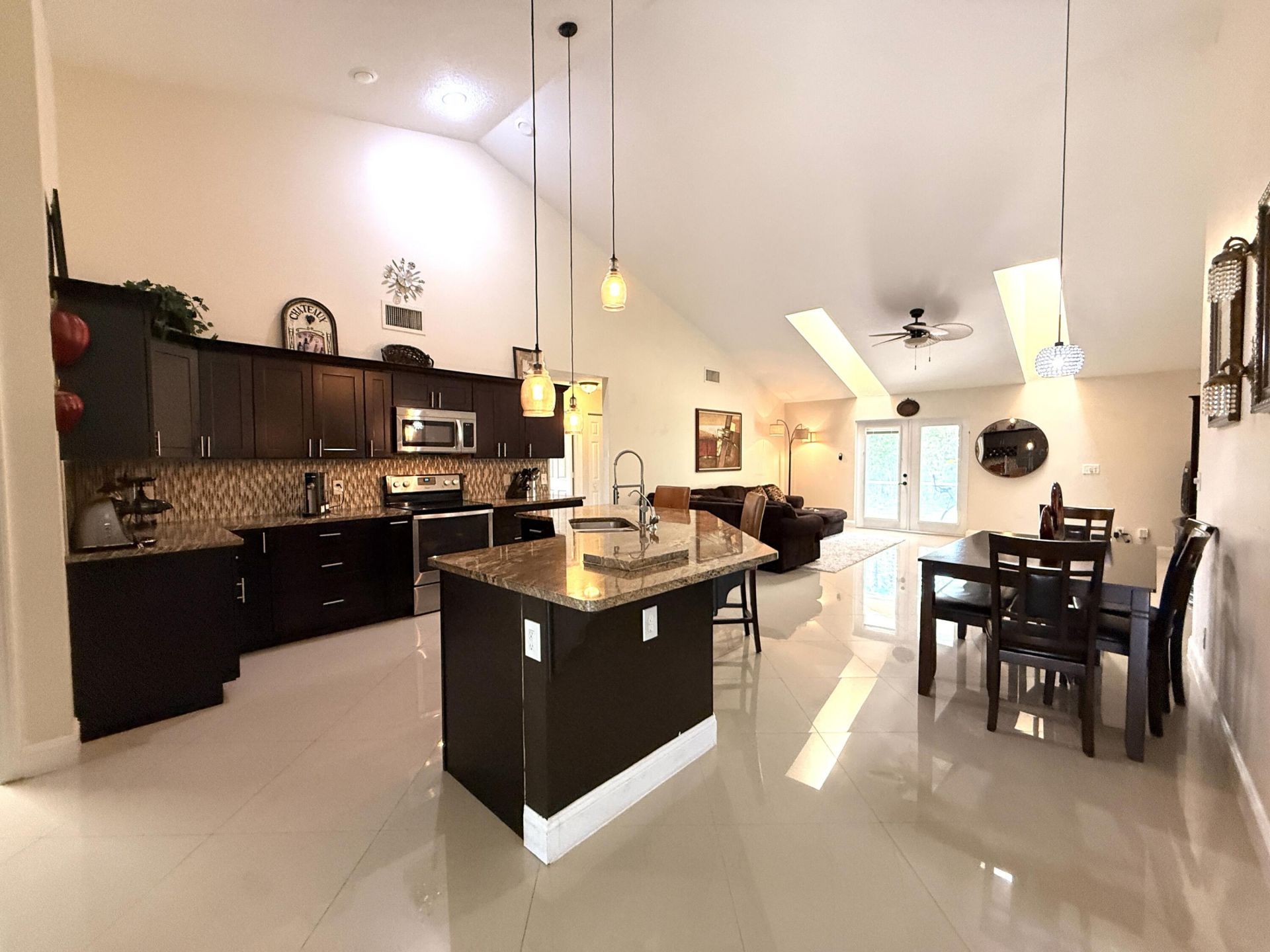 14703 N 71st Pl Place N, The Acreage, FL 33470 Photo