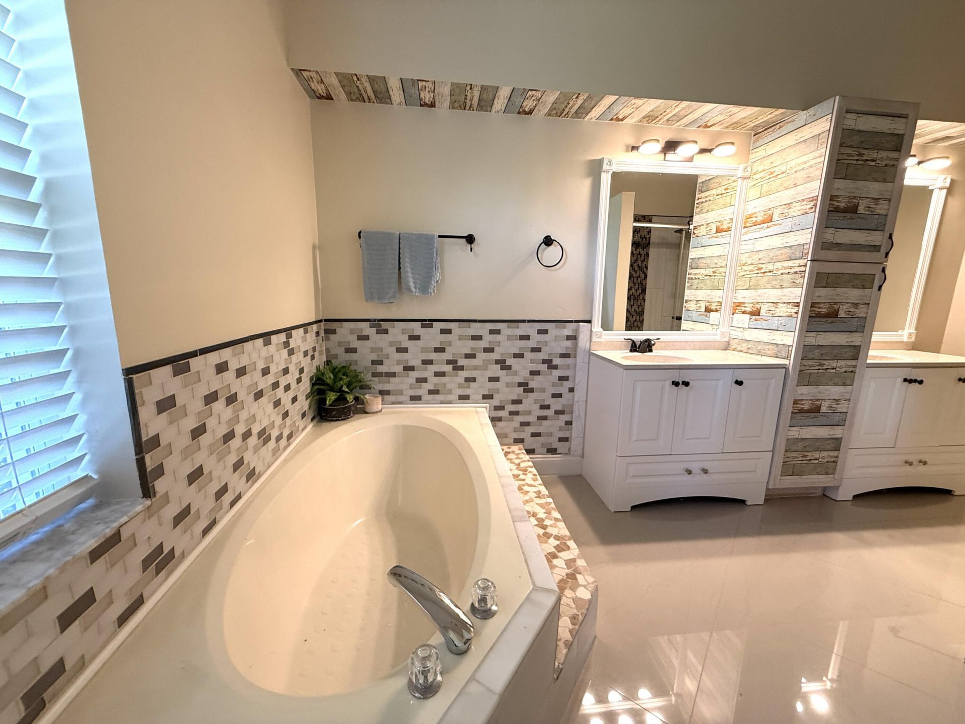 14703 N 71st Pl Place N, The Acreage, FL 33470 Photo
