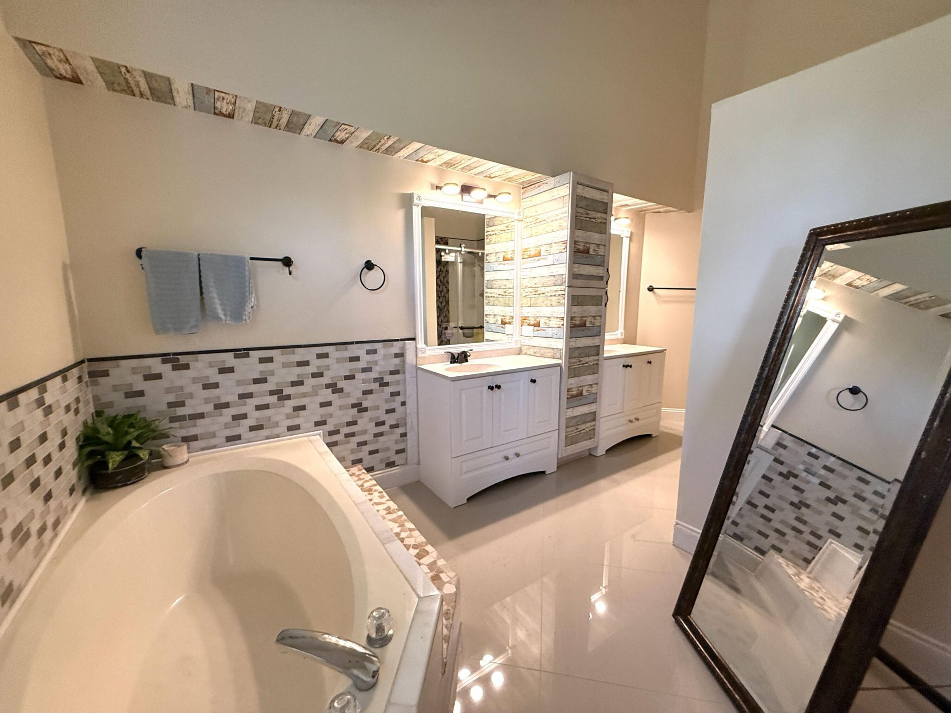 14703 N 71st Pl Place N, The Acreage, FL 33470 Photo