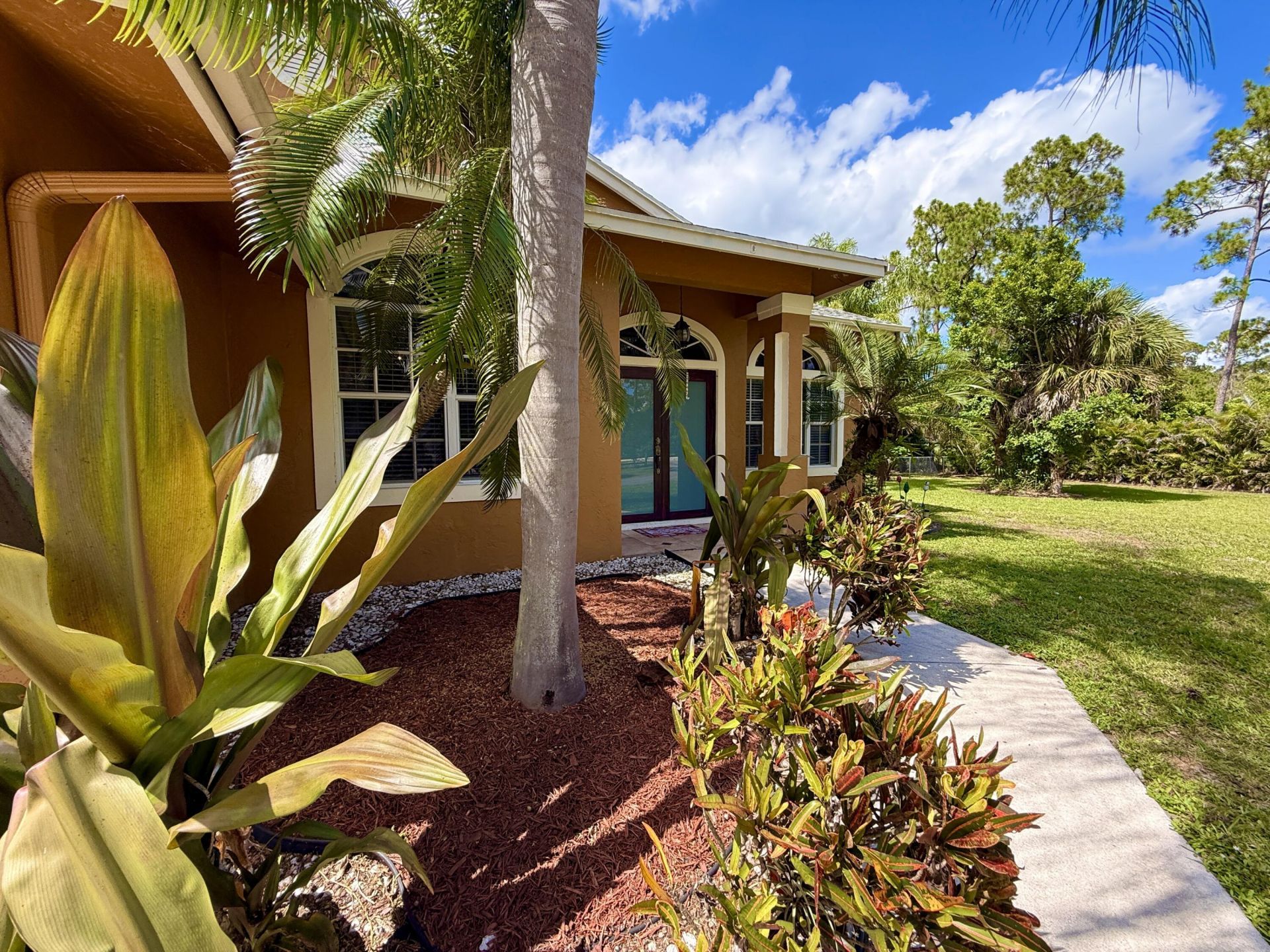 14703 N 71st Pl Place N, The Acreage, FL 33470 Photo