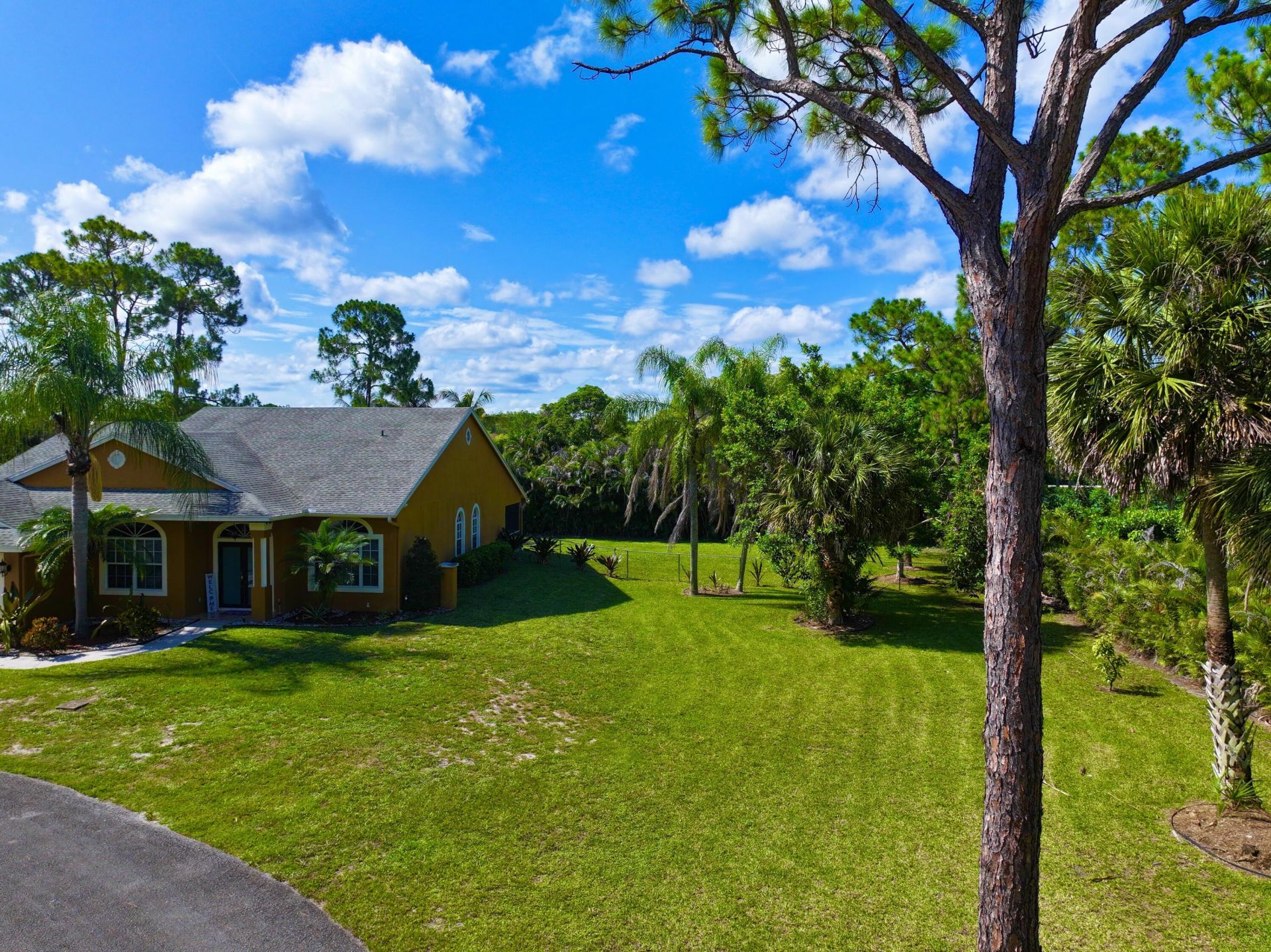 14703 N 71st Pl Place N, The Acreage, FL 33470 Photo