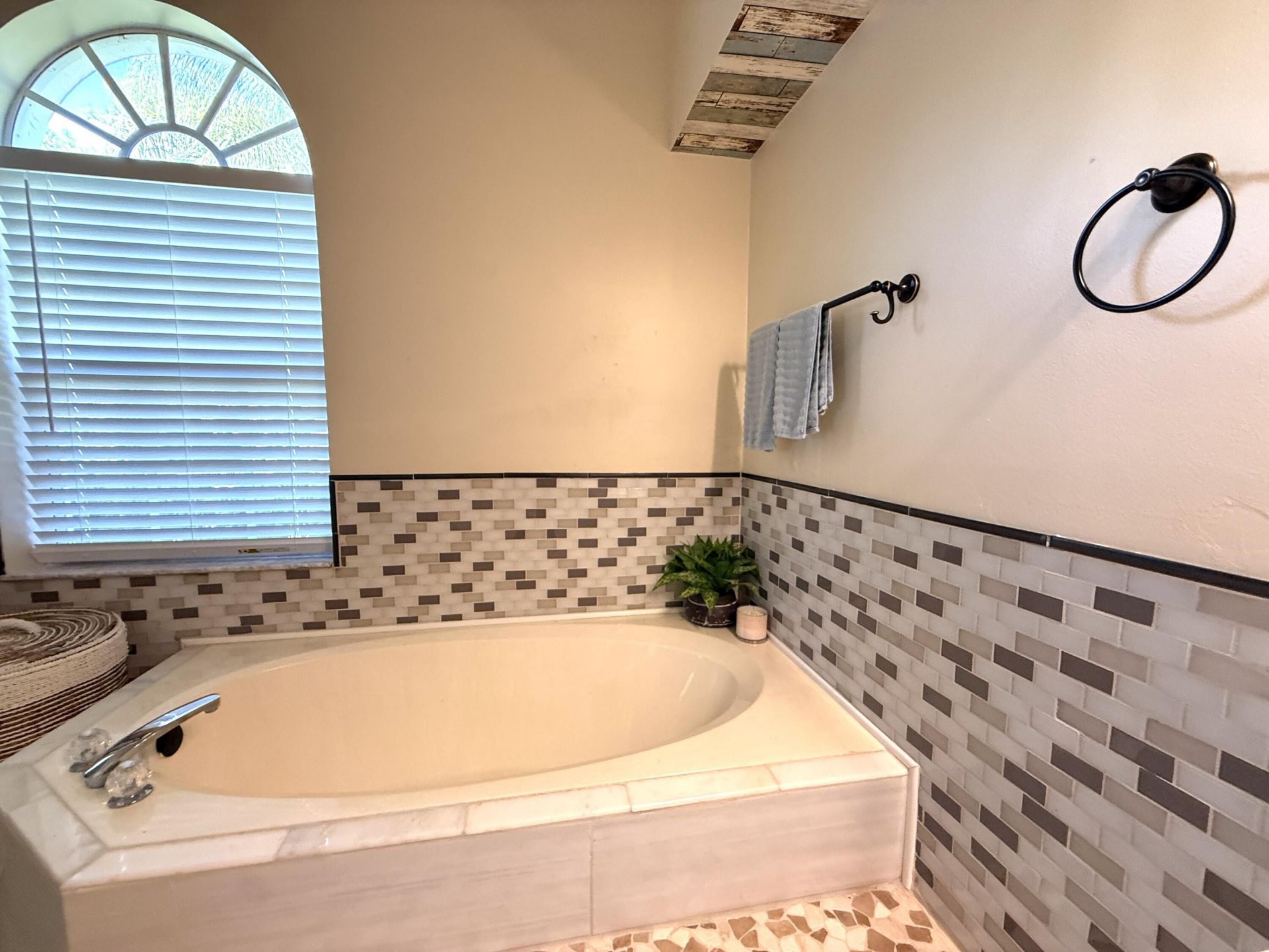 14703 N 71st Pl Place N, The Acreage, FL 33470 Photo