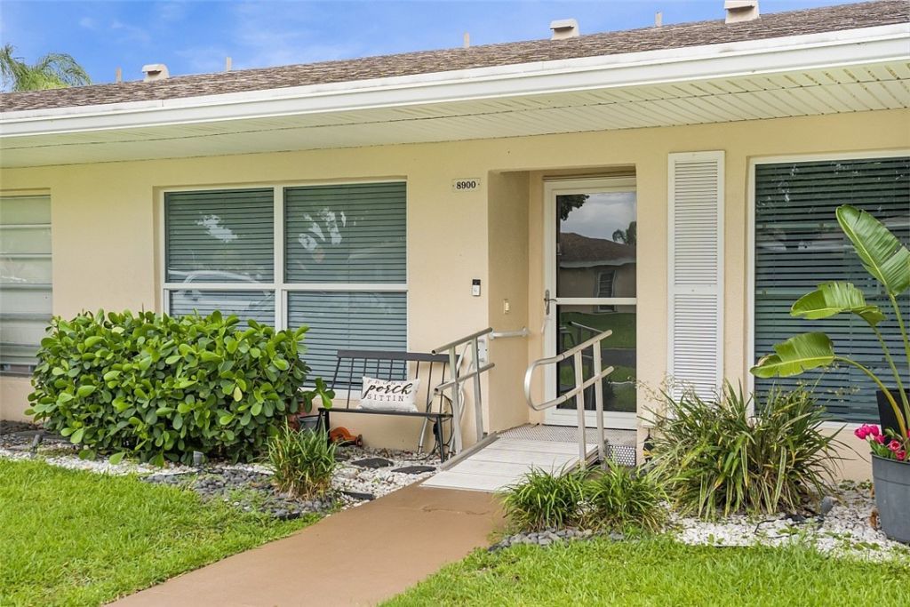8900 Warwick Drive, Unit N/A, Boca Raton, FL 33433 Photo