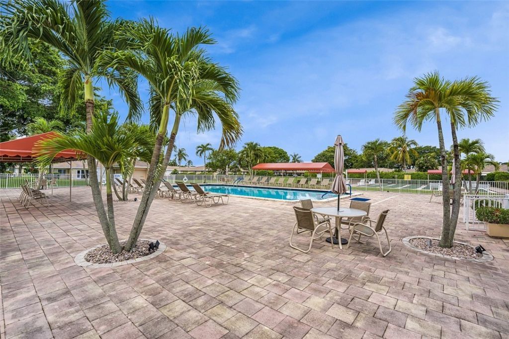 8900 Warwick Drive, Unit N/A, Boca Raton, FL 33433 Photo