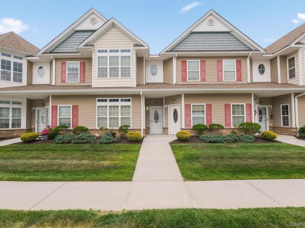 705 Egrets Landing, Carmel, NY 10512