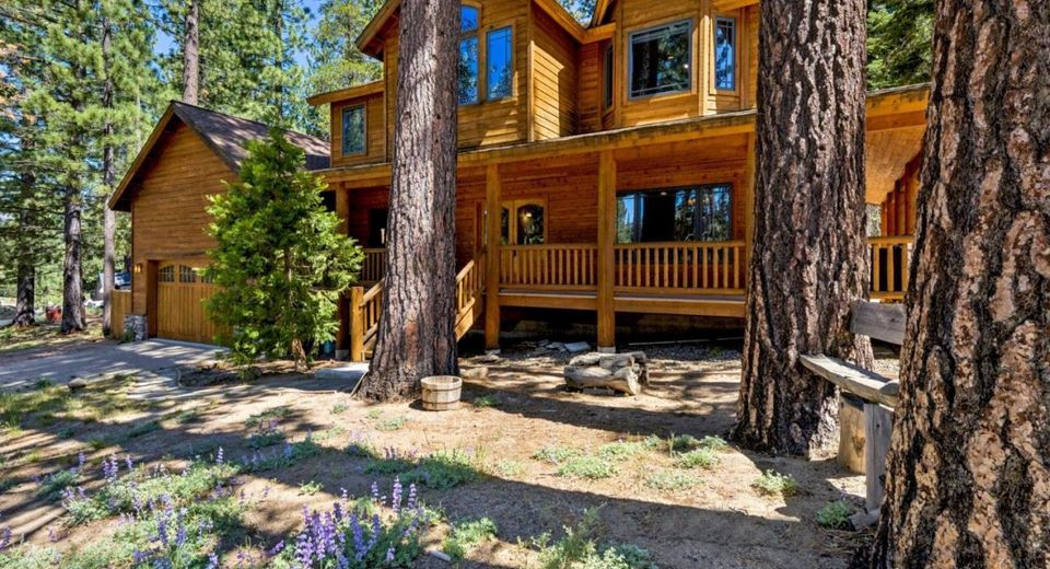 1932 Apache Avenue, South Lake Tahoe, CA 96150 Photo
