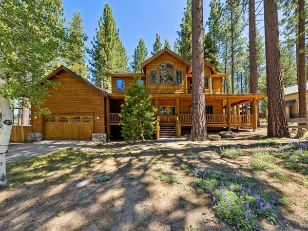1932 Apache Avenue, South Lake Tahoe, CA 96150