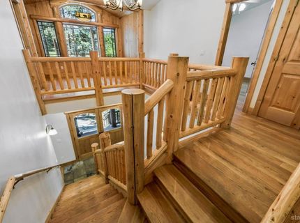 1932 Apache Avenue, South Lake Tahoe, CA 96150 Photo