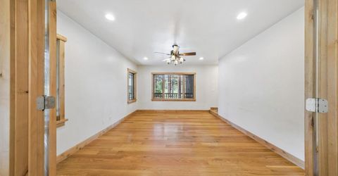 1932 Apache Avenue, South Lake Tahoe, CA 96150 Photo