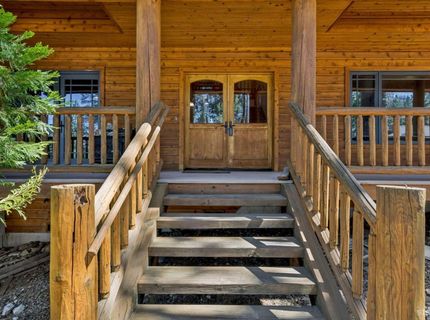 1932 Apache Avenue, South Lake Tahoe, CA 96150 Photo
