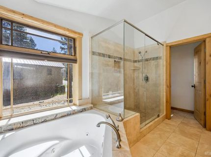 1932 Apache Avenue, South Lake Tahoe, CA 96150 Photo