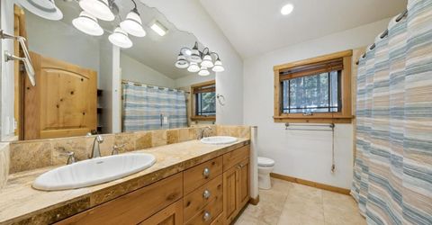 1932 Apache Avenue, South Lake Tahoe, CA 96150 Photo