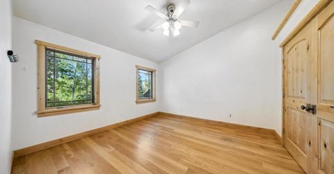1932 Apache Avenue, South Lake Tahoe, CA 96150 Photo